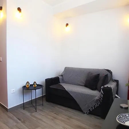 Intown Suite Lefkada City Exterior photo